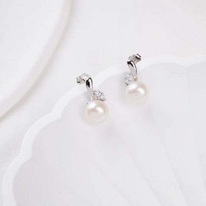 Fashion trending 925 sterling silver jewelry freshwater pearl simple stud women earrings with zircons