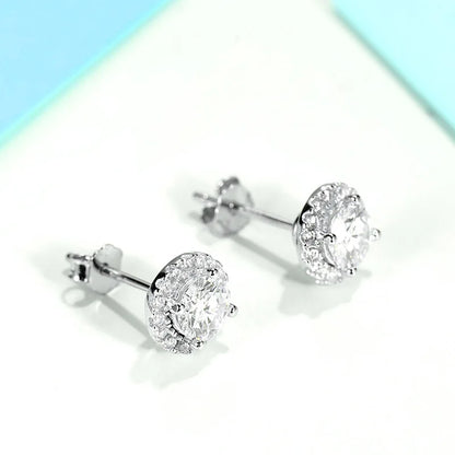 Jeweller Buy Luxury 925 Sterling Silver Earrings with VVS1 Diamond Moissanite Classic Ear Studs