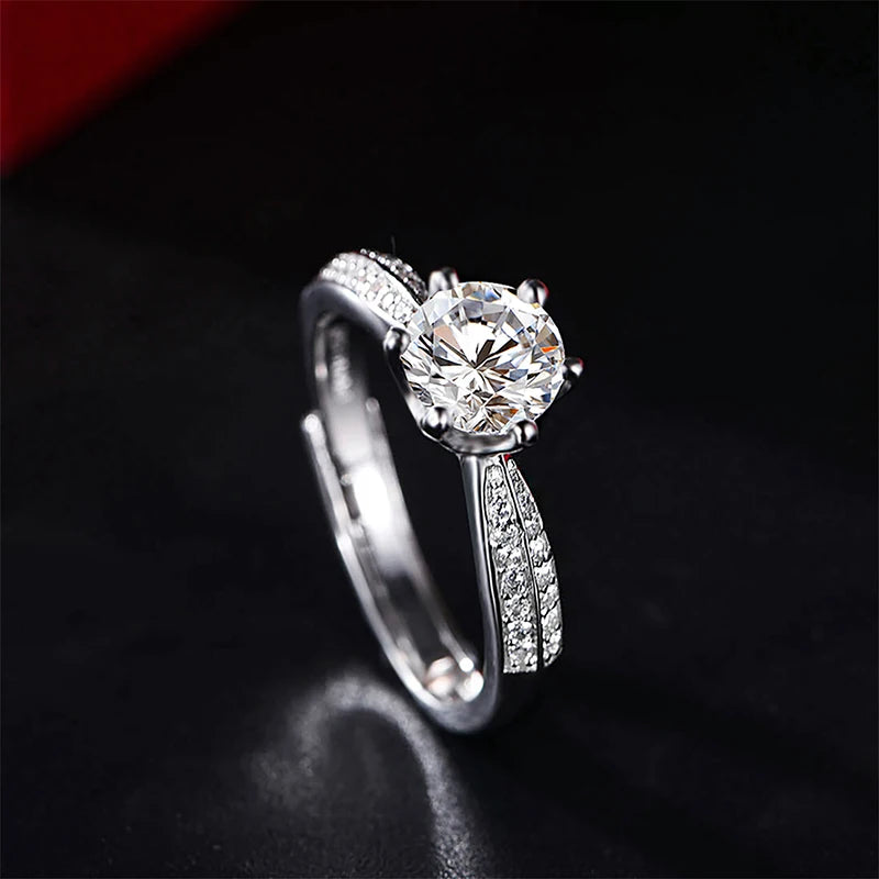 Jeweller Buy Wholesale 1.0ct 925 Sterling Silver VVS1 Lab Diamond Moissanite Halo Rings round Wedding Engagement Ring for Women for Parties