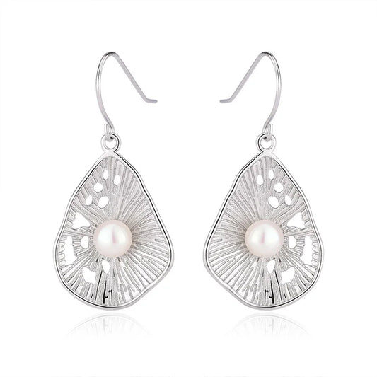 Elegant classy s925 sterling silver pearl minimalist statement women earrings with freshwater pearl