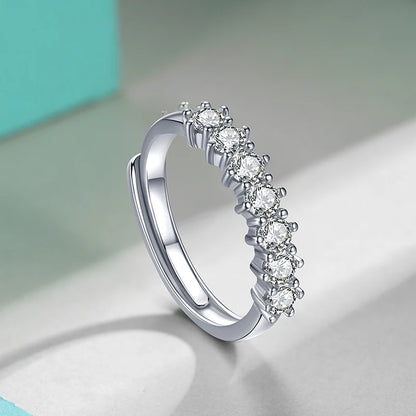 Jeweller Buy 925 Sterling Silver Moissanite Diamond Ring With 7 Round Brilliant Cut Gemstones