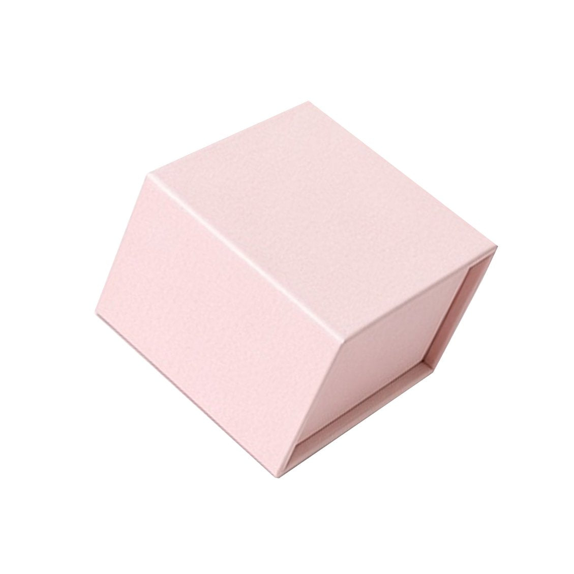 Pearl pink custom magnetic jewelry box in 10 x 10 x 3.5 cm