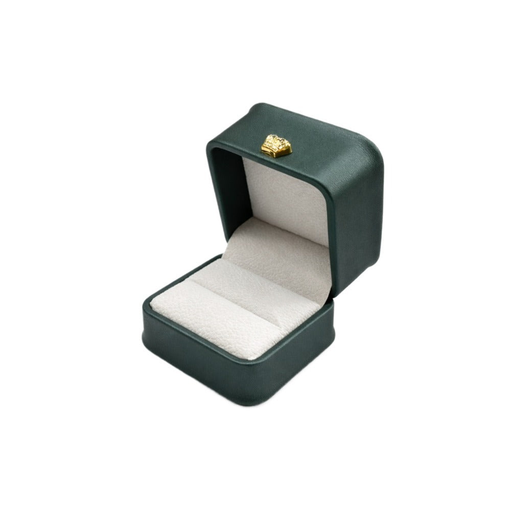 green ring front