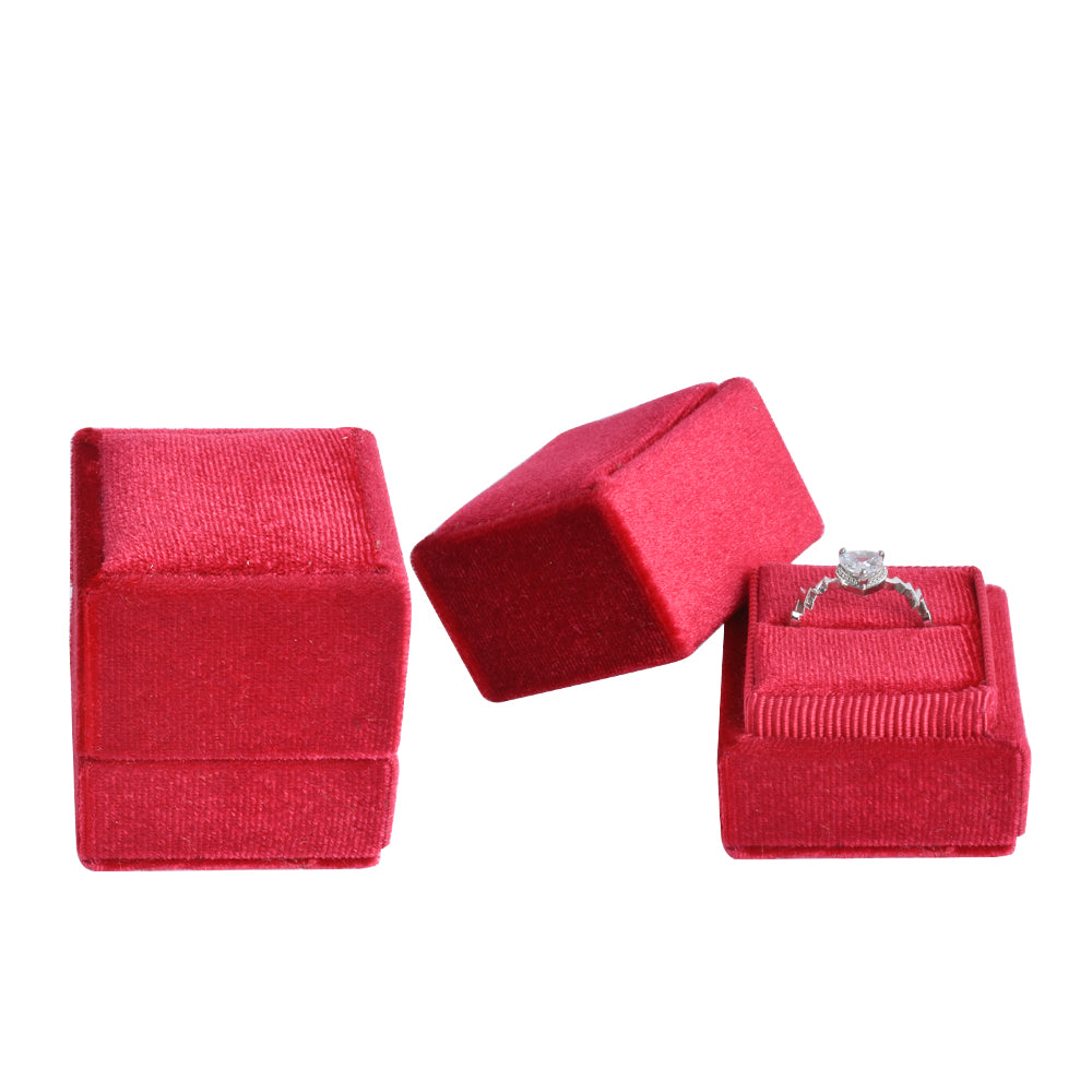 ring box - Red Square Single Velvet Ring Box V07-R1 DR open view