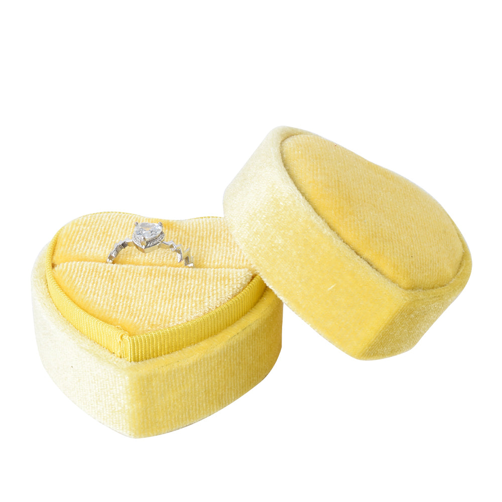 ring box - Yellow Heart-Shaped Velvet Ring Box V10-R1 Y front view